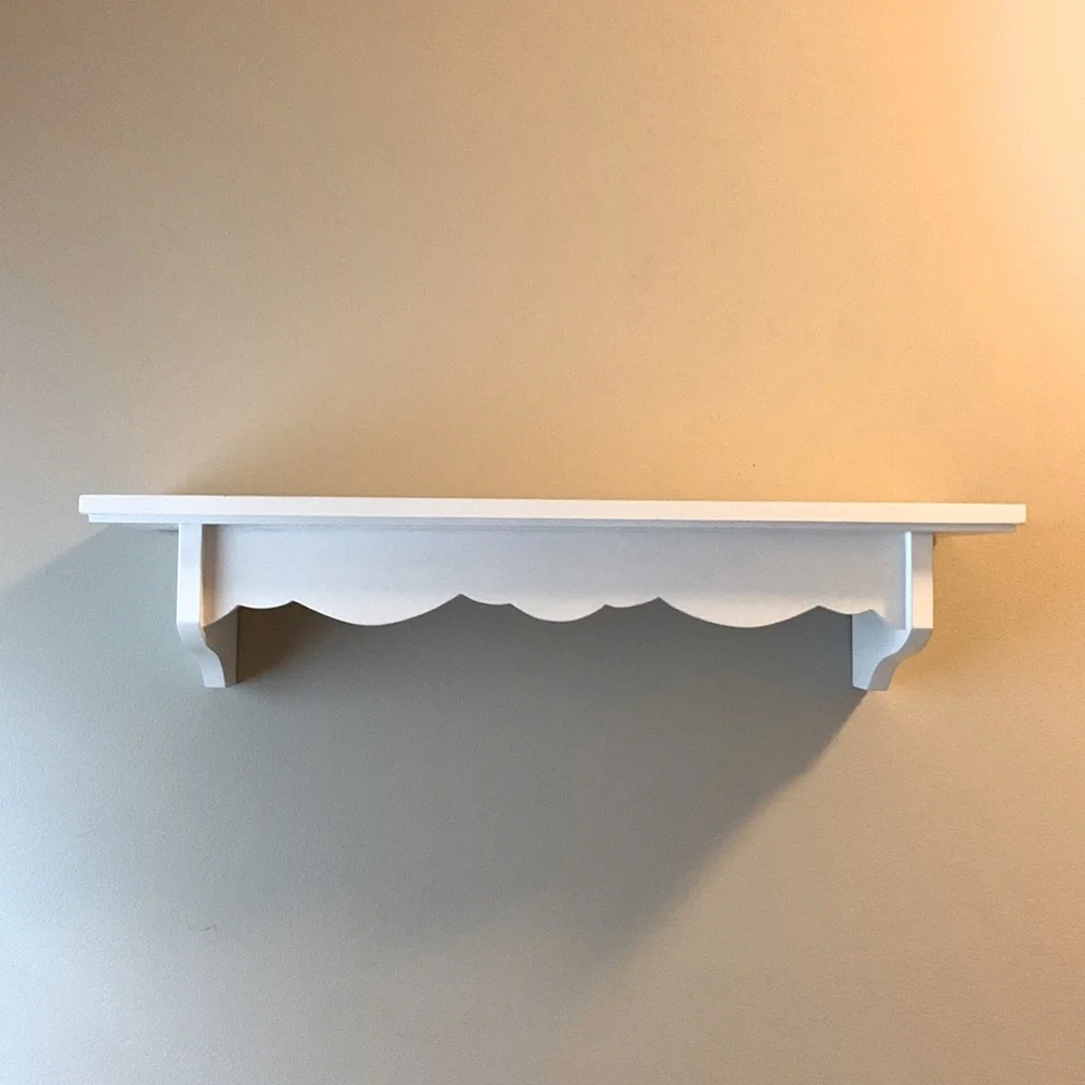 White Wood Wall Shelf with scallop design